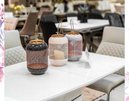 В ТЦ «Home Exspress» широкий асортимент меблів, але й декору, пледів, подушок і тд.